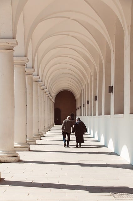 couple-640x480-93695761.jpeg