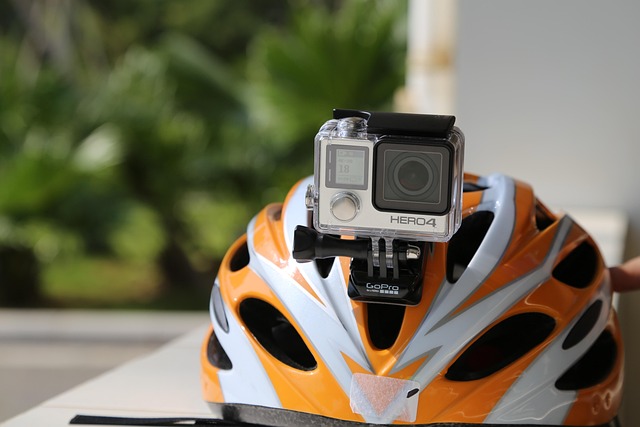 cycling-640x480-43093223.jpeg