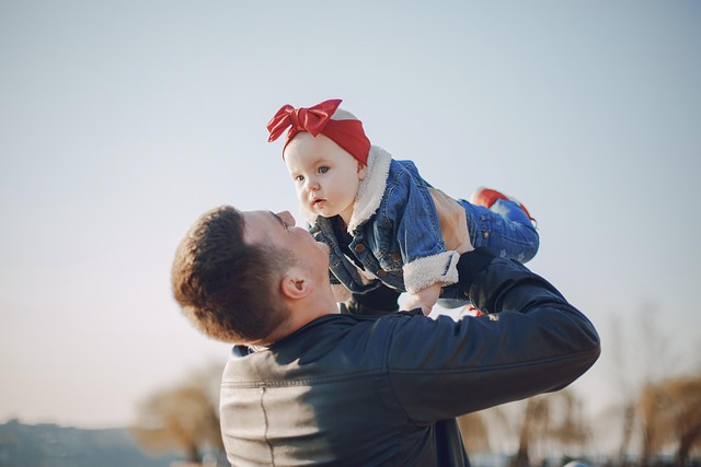 family-640x480-34798639.jpeg