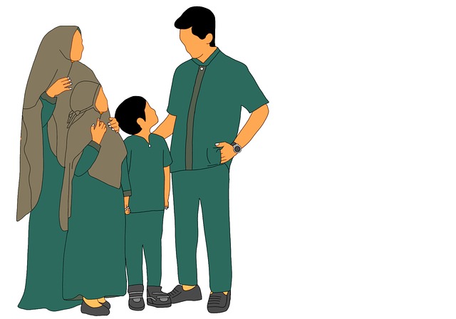 family-640x480-78825790.jpeg
