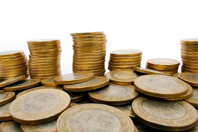 finance-640x480-54163521.jpeg