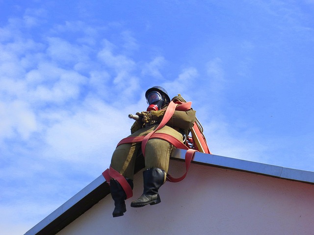 firefighter-640x480-26272370.jpeg