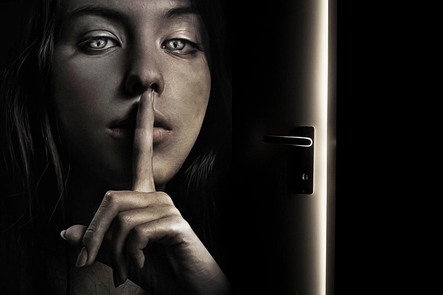 hidden-640x480-48319178.jpeg