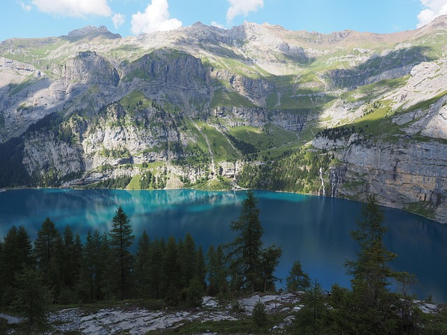 lake-640x480-77501480.jpeg