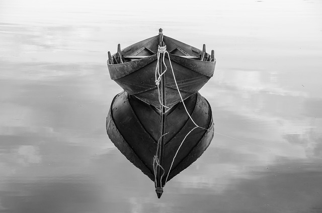 lakes-640x480-23375291.jpeg