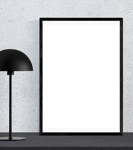 lamp-640x480-99094049.jpeg