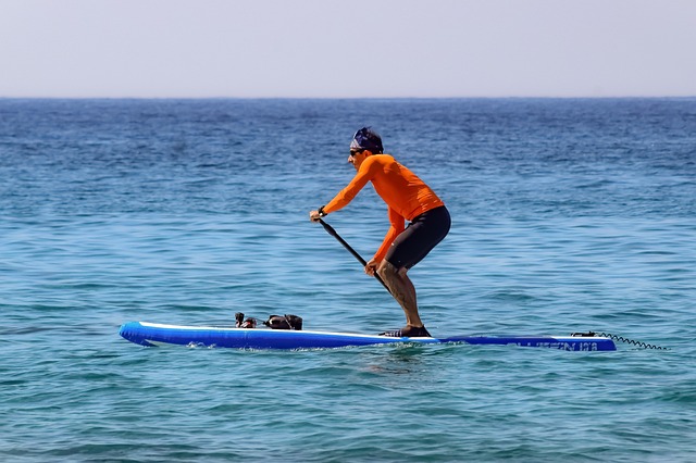 paddleboard