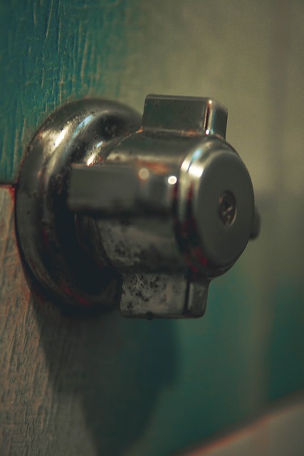 plumbing-640x480-28113044.jpeg