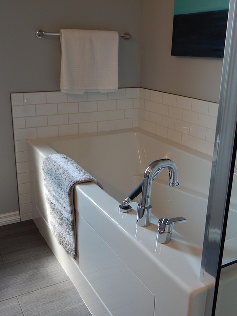plumbing-640x480-35649941.jpeg