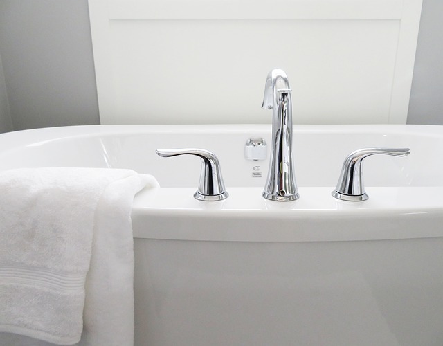 plumbing-640x480-45108149.jpeg