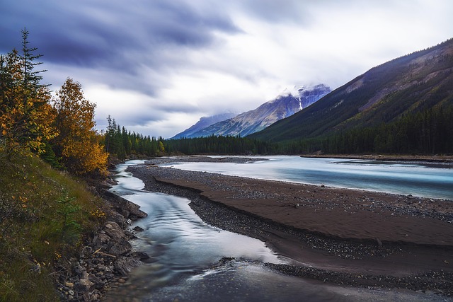 river-640x480-78684681.jpeg