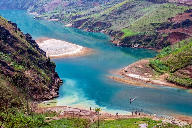 river-640x480-96059883.jpeg