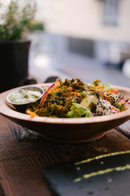 salad-640x480-36718974.jpeg
