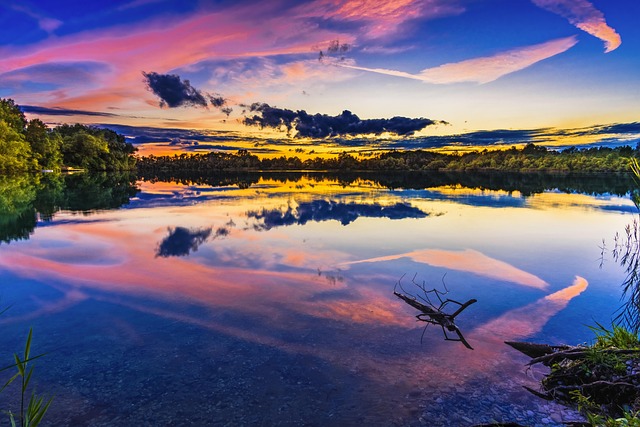 scenery-640x480-76464278.jpeg