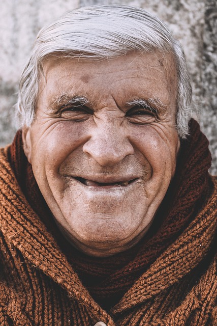 seniors-640x480-41465292.jpeg