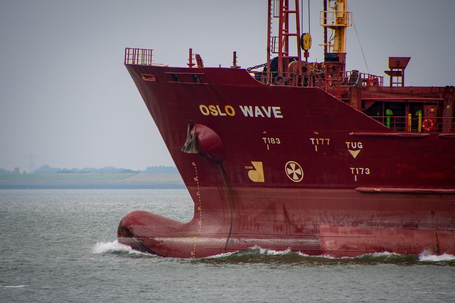 tanker-640x480-77451772.jpeg