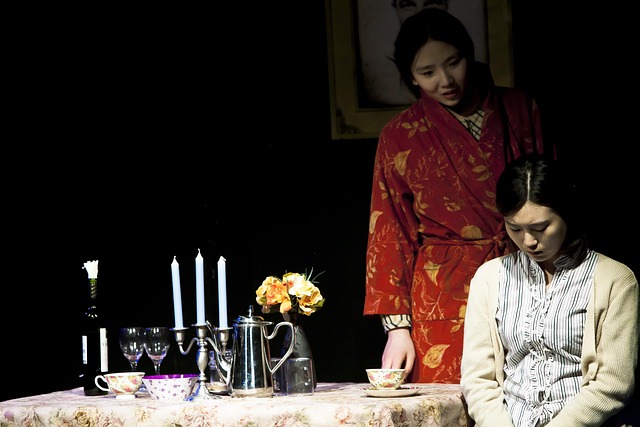 theater-640x480-87554095.jpeg