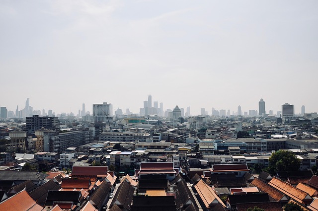 urban-640x480-61112876.jpeg
