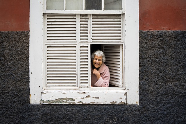 video-doorbell-for-elderly-safety-640x480-21918577.jpeg