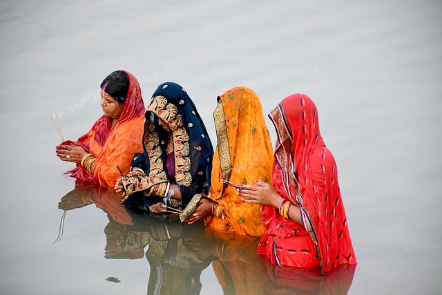women-640x480-60468874.jpeg