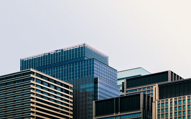 building-640x480-41426374.jpeg