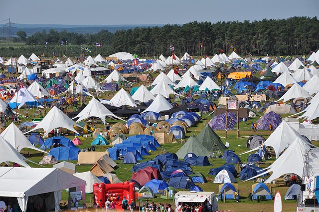 camping-640x480-65271495.jpeg