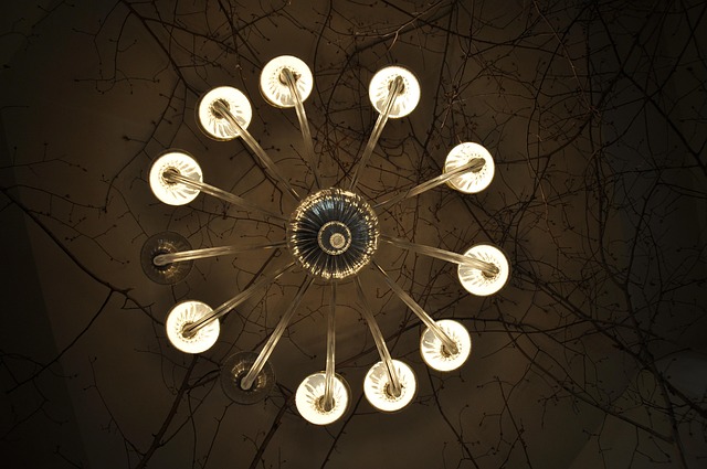 ceiling-640x480-6215940.jpeg