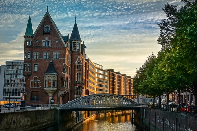 Student Housing Pros & Cons: Top Rental Cities for Students
