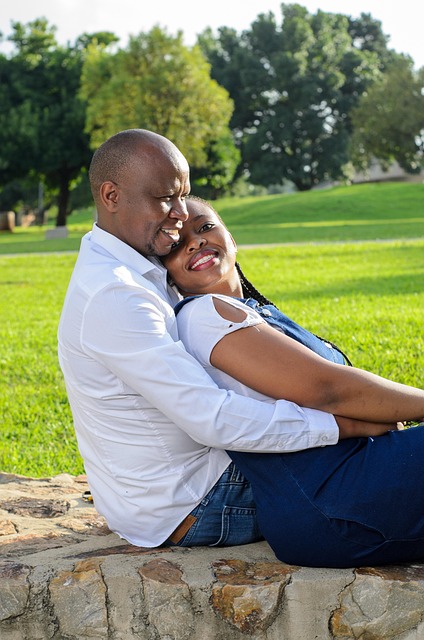 couple-640x480-63086781.jpeg