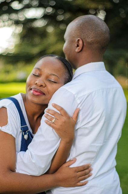 couple-640x480-91903574.jpeg