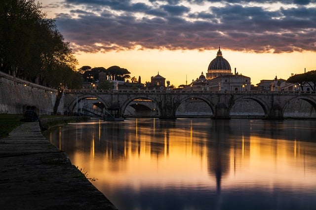dome-640x480-51761027.jpeg