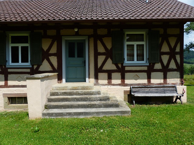 homesteads-640x480-11861607.jpeg