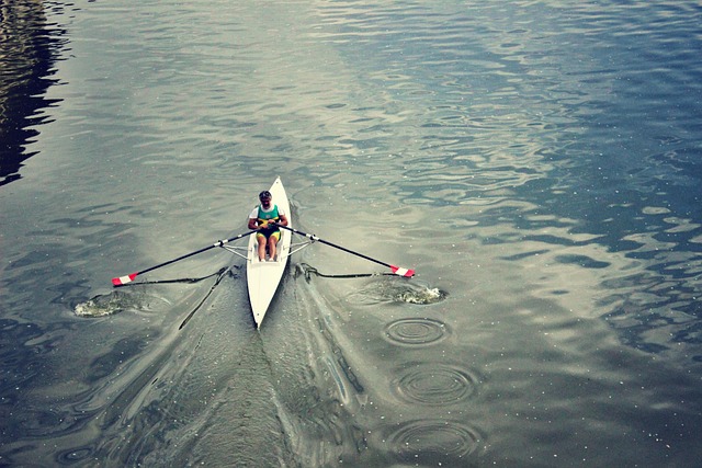 kayaking-640x480-1225566.jpeg