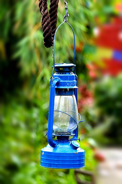 lamp-640x480-83488394.jpeg