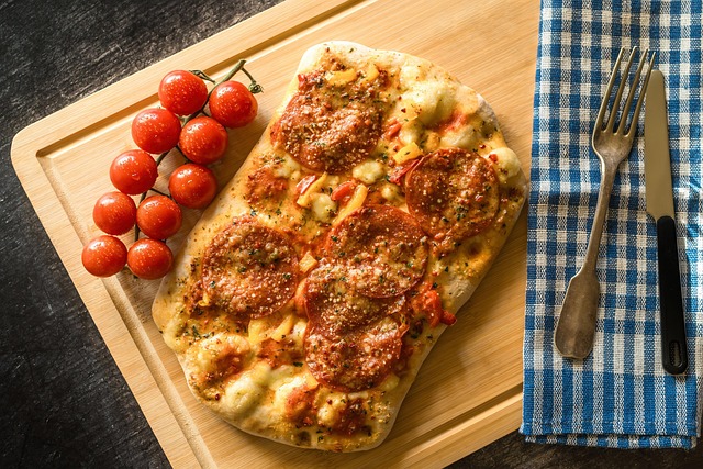 meal-640x480-5626047.jpeg
