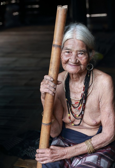 people-640x480-44746071.jpeg