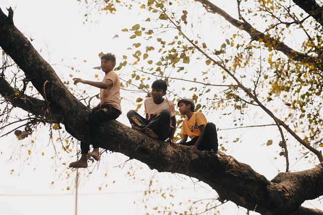 people-640x480-69947473.jpeg