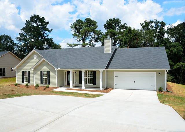 porch-640x480-82012915.jpeg