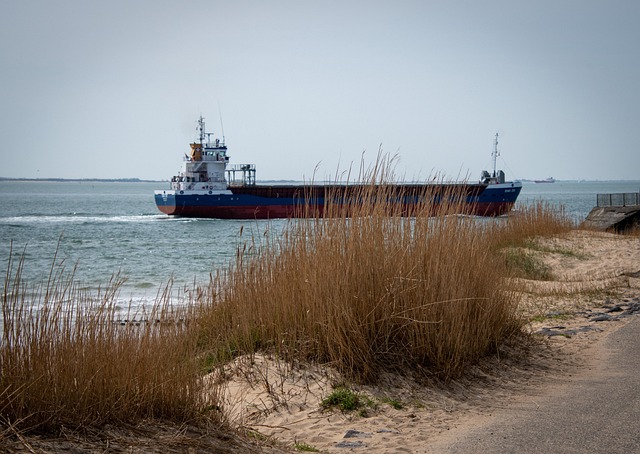 tanker-640x480-80685027.jpeg