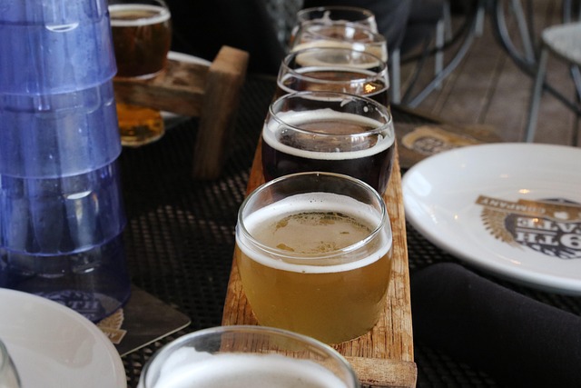 tasting-640x480-3591541.jpeg