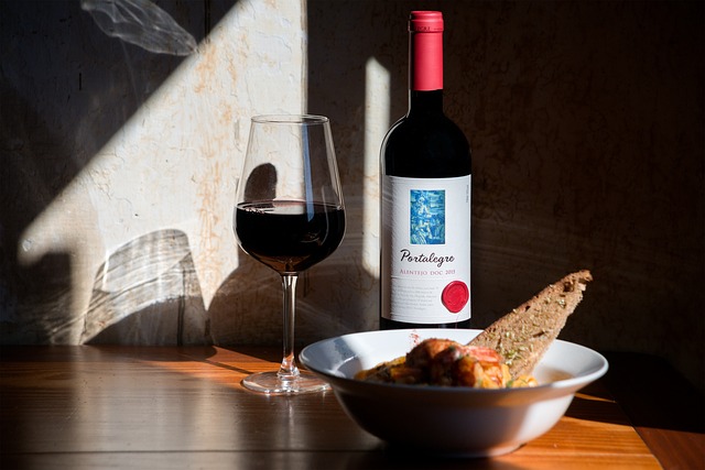 wine-640x480-28034027.jpeg