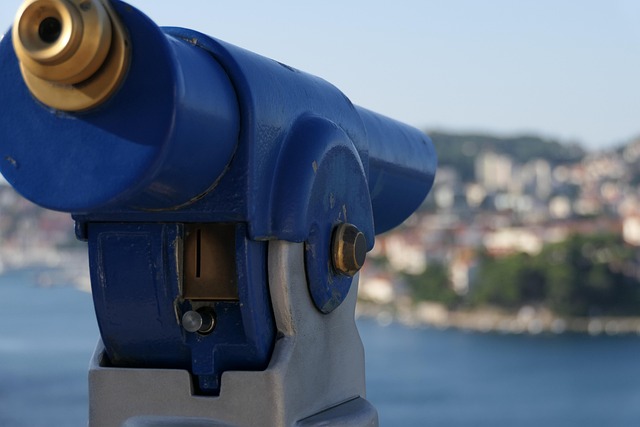 binoculars