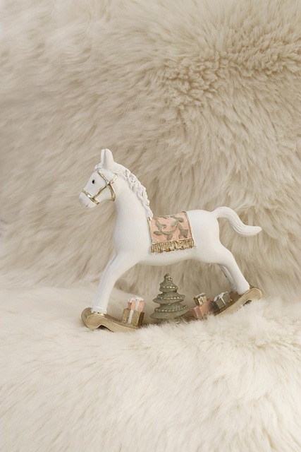 decor-640x480-31028262.jpeg