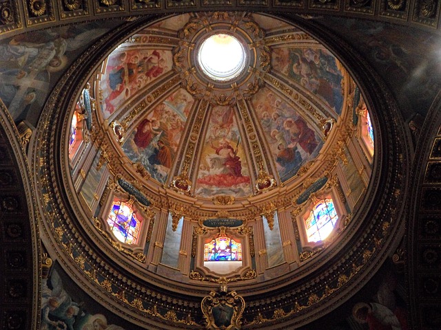 dome-640x480-50638233.jpeg