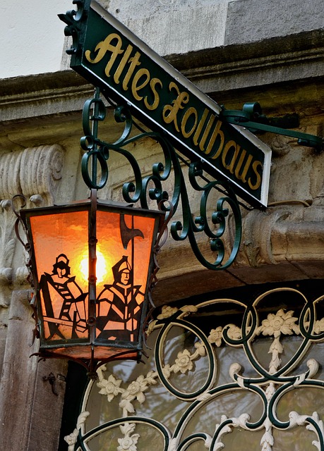lamp-640x480-87964822.jpeg