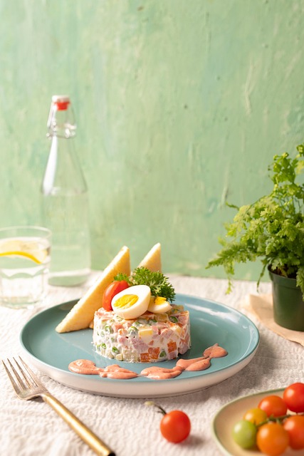 salad-640x480-47452232.jpeg